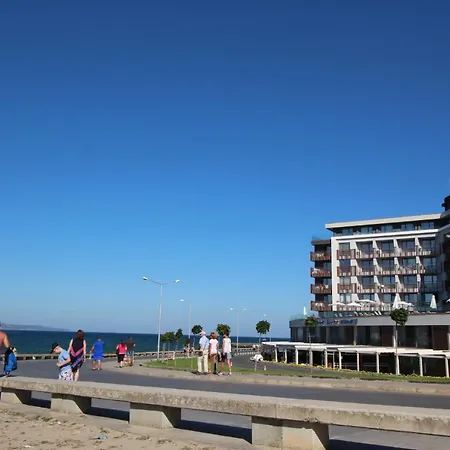Sea View Studio On The Top Floor In Paradiso 508 *