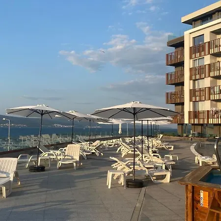 Sea View Studio On The Top Floor In Paradiso 508